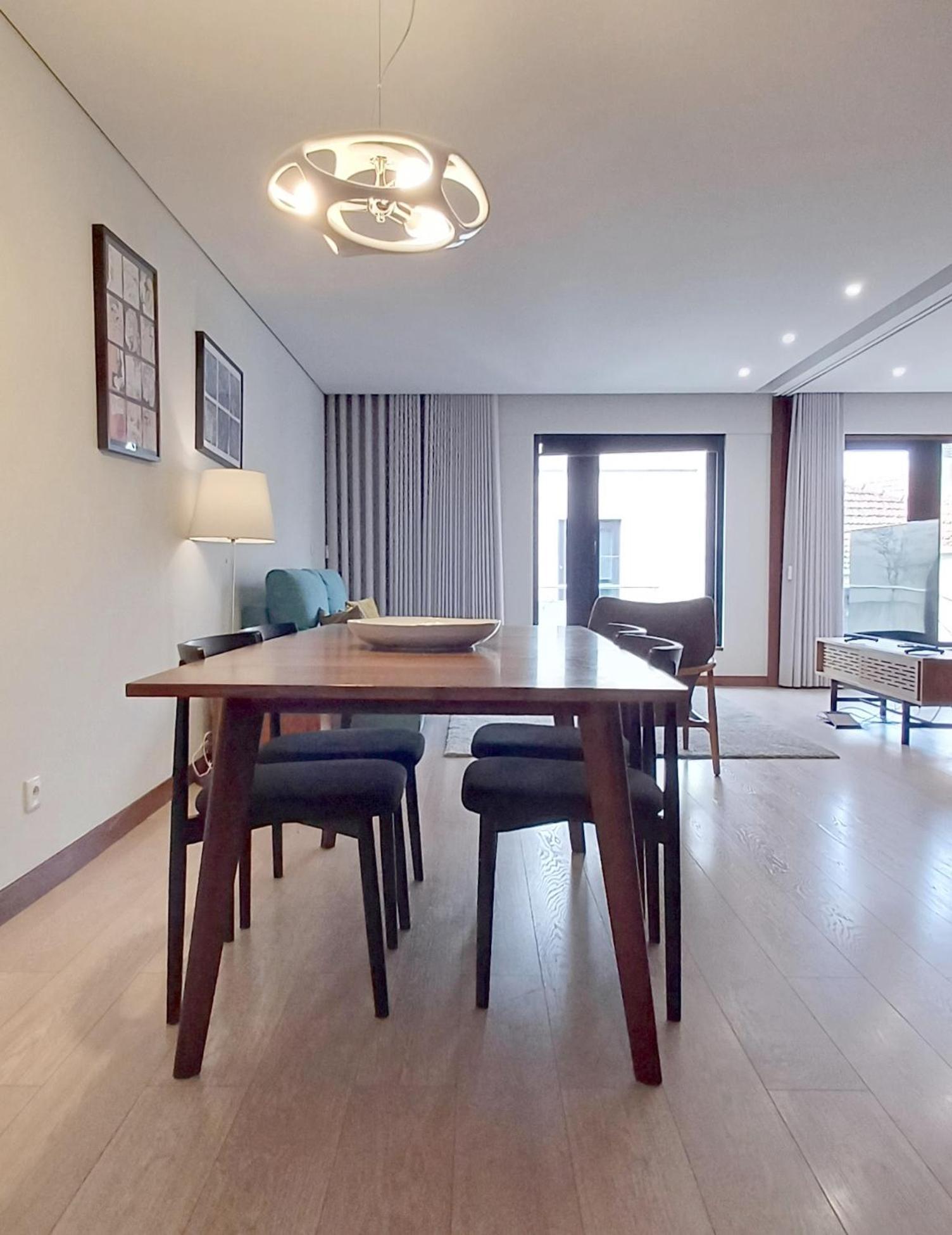 Casa Do Cinema Downtown Apartment Porto Bagian luar foto